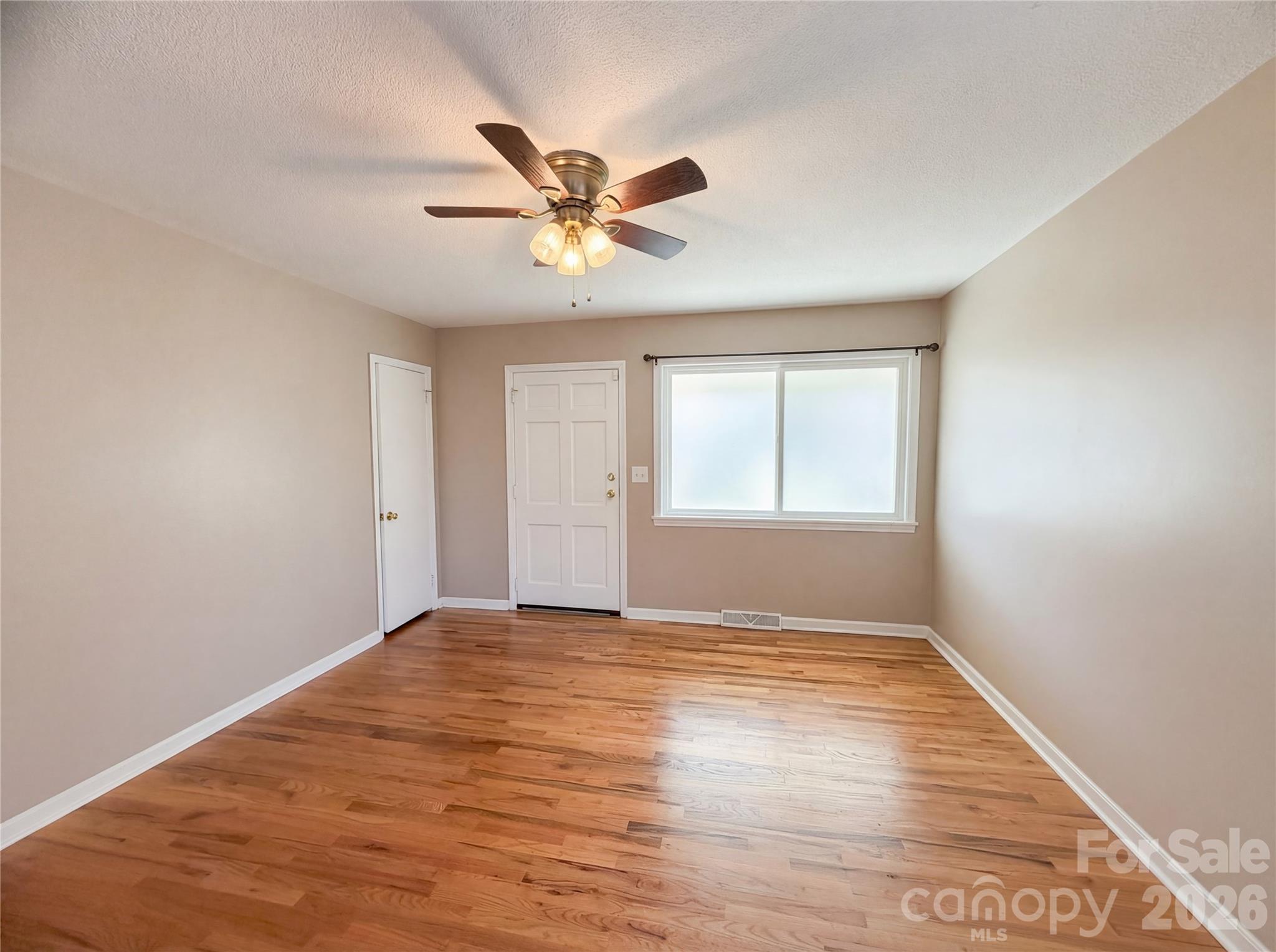 Vinton Woods - Residential