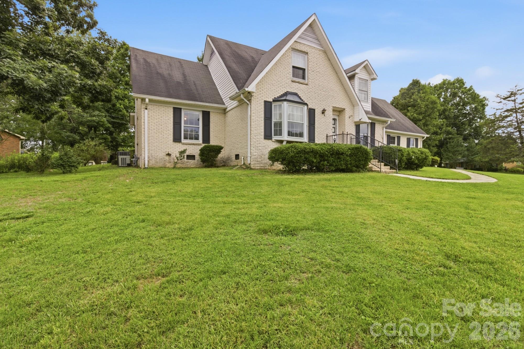 3343 Olde Creek Trail