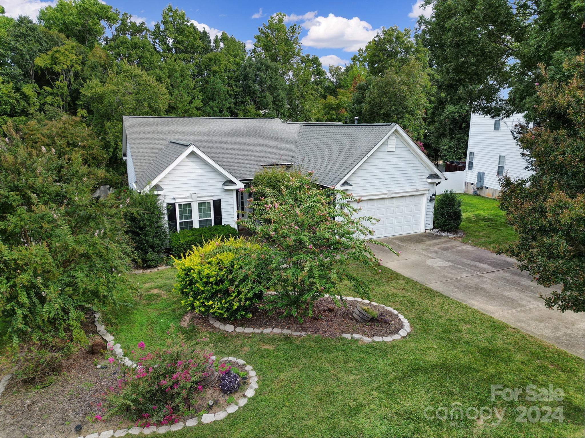 WHITEGROVE - Residential