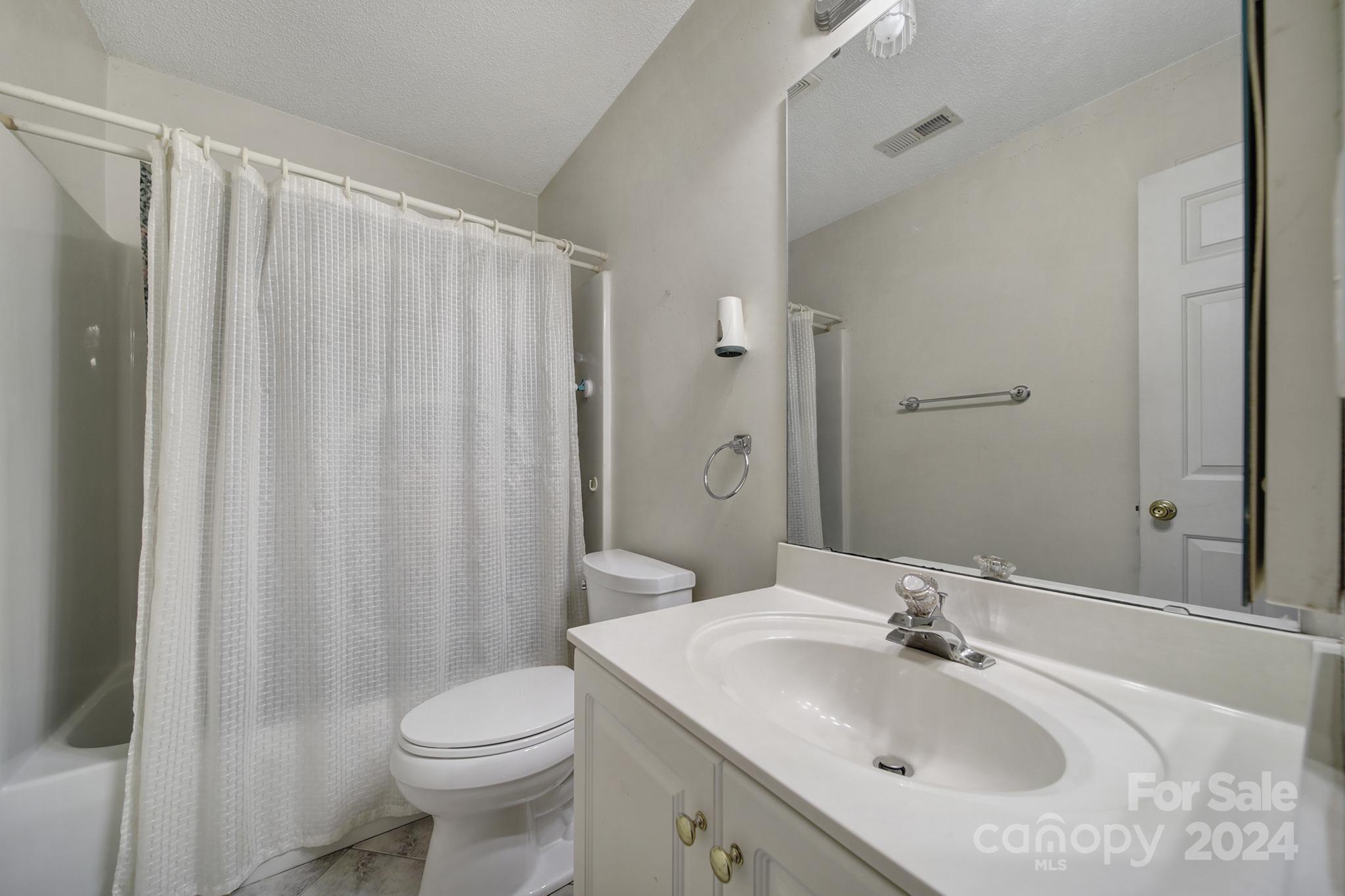 WHITEGROVE - Residential