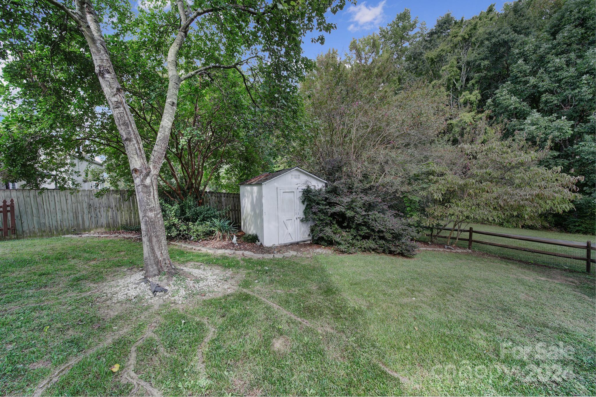 WHITEGROVE - Residential