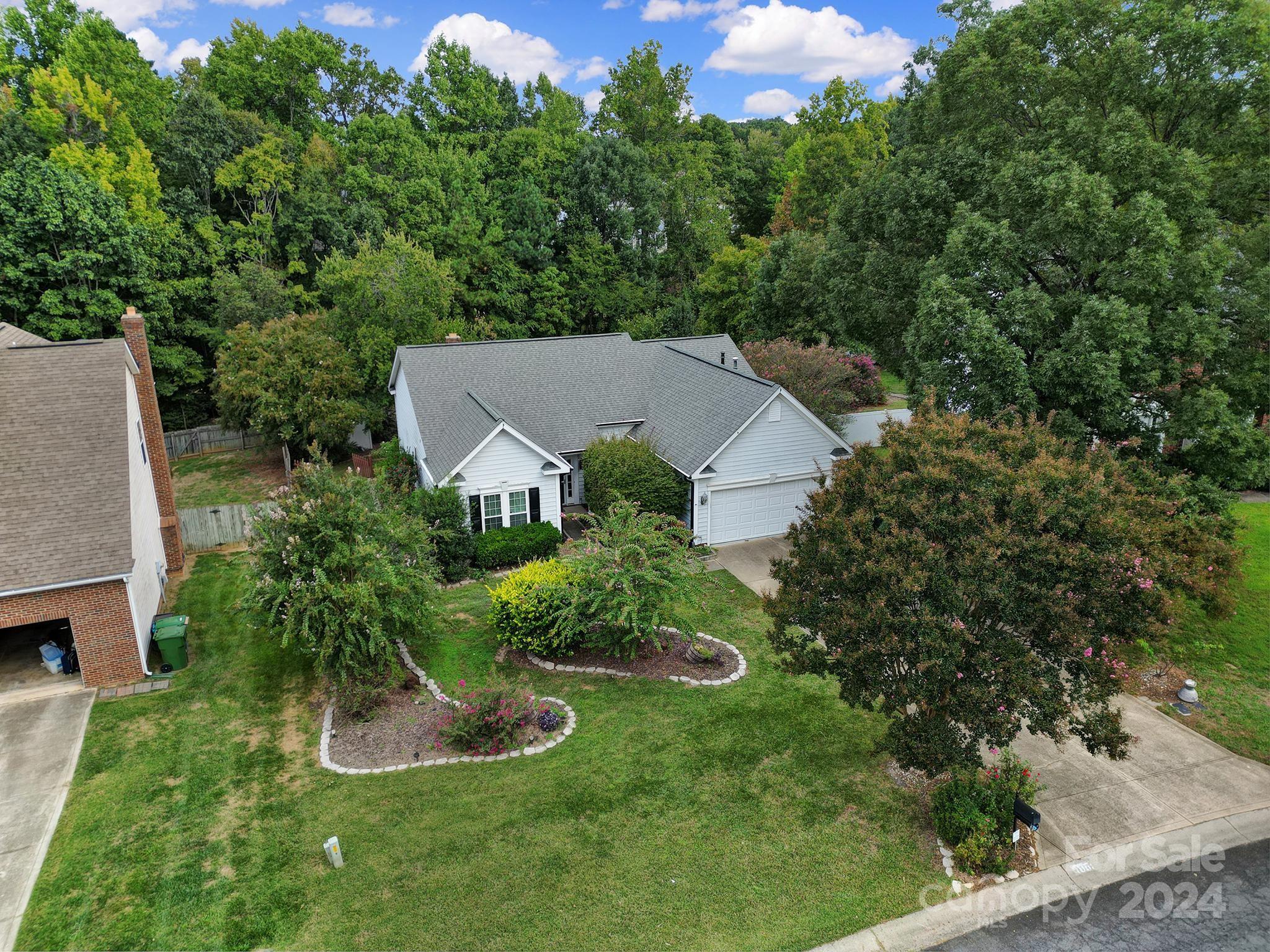 WHITEGROVE - Residential