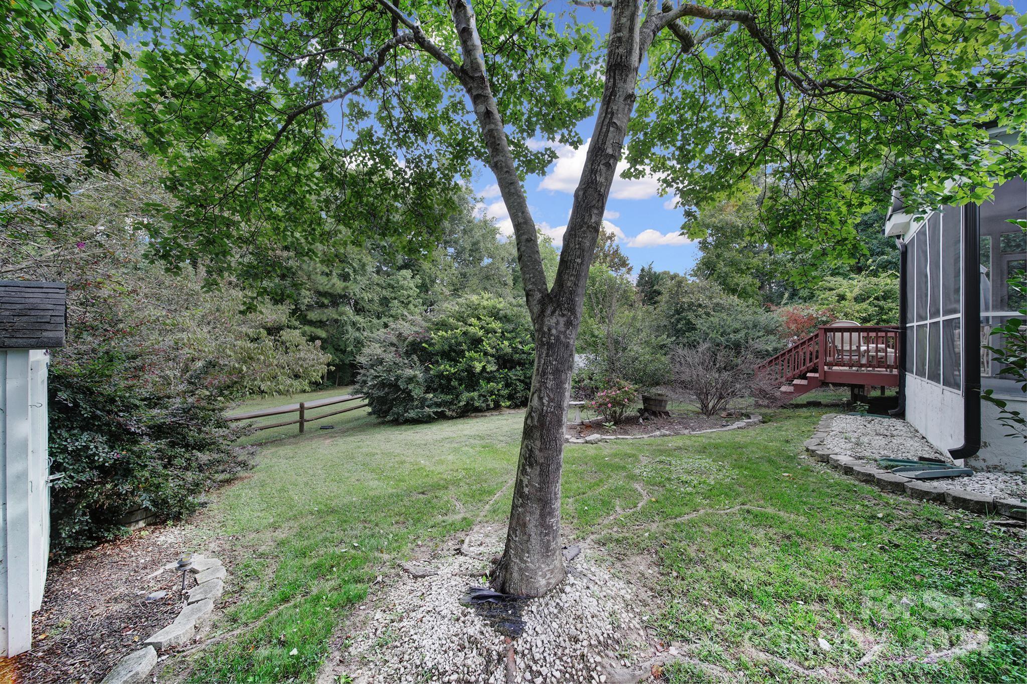 WHITEGROVE - Residential