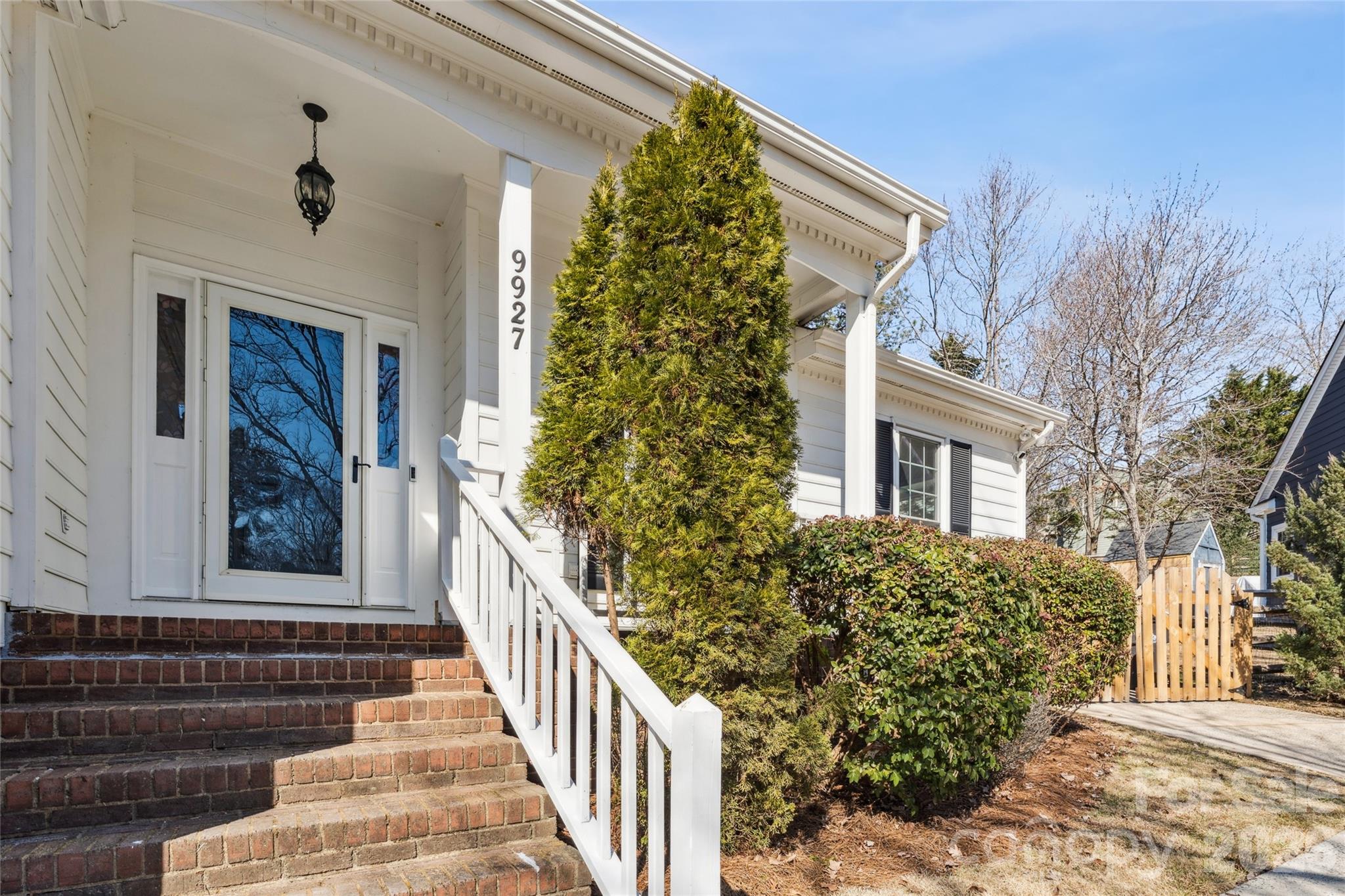 9927 Alden Glen Drive