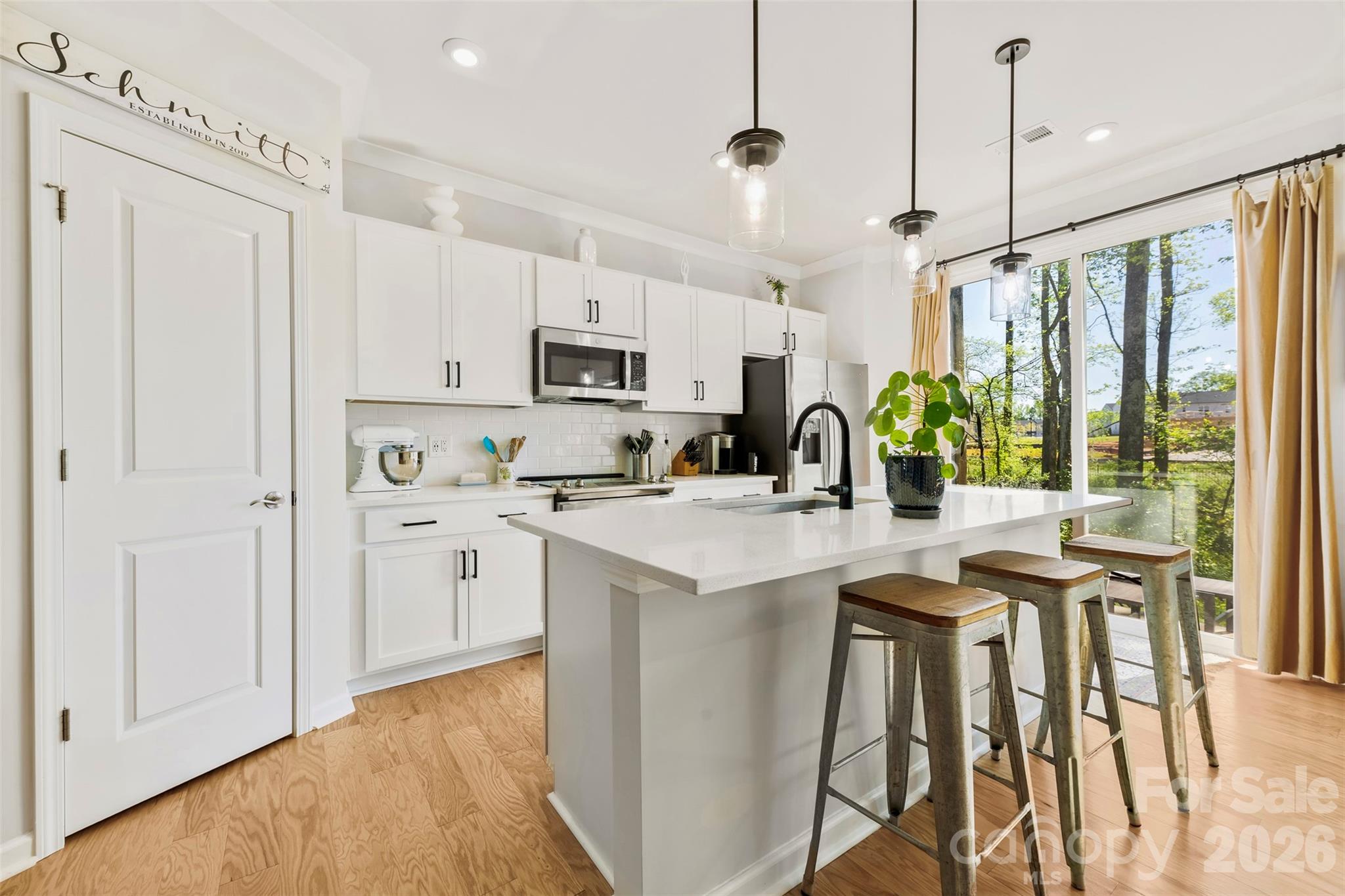 Fifteen 15 Cannon - Residential