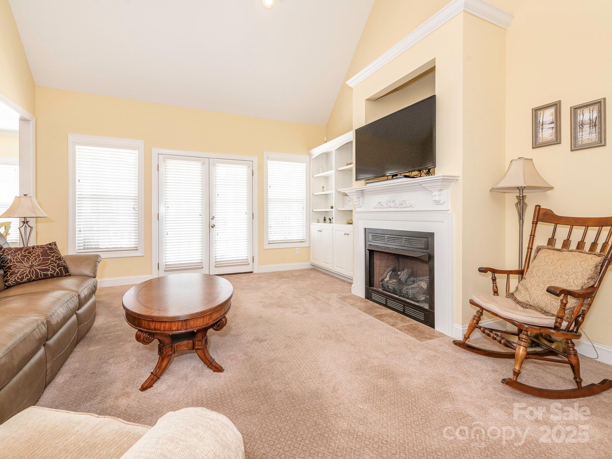 3697 Travertine Drive