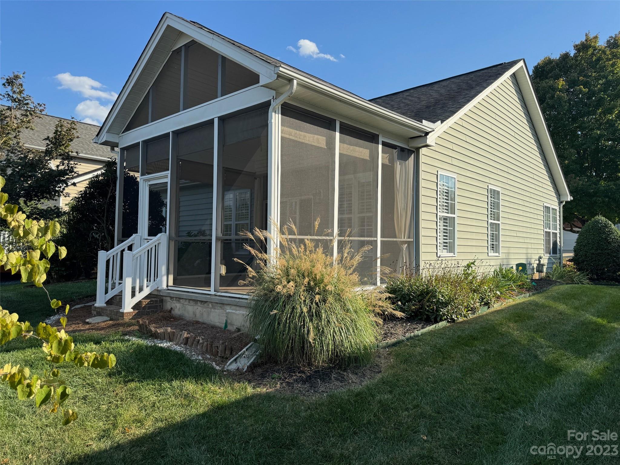 Four Seasons At Gold Hill - Residential