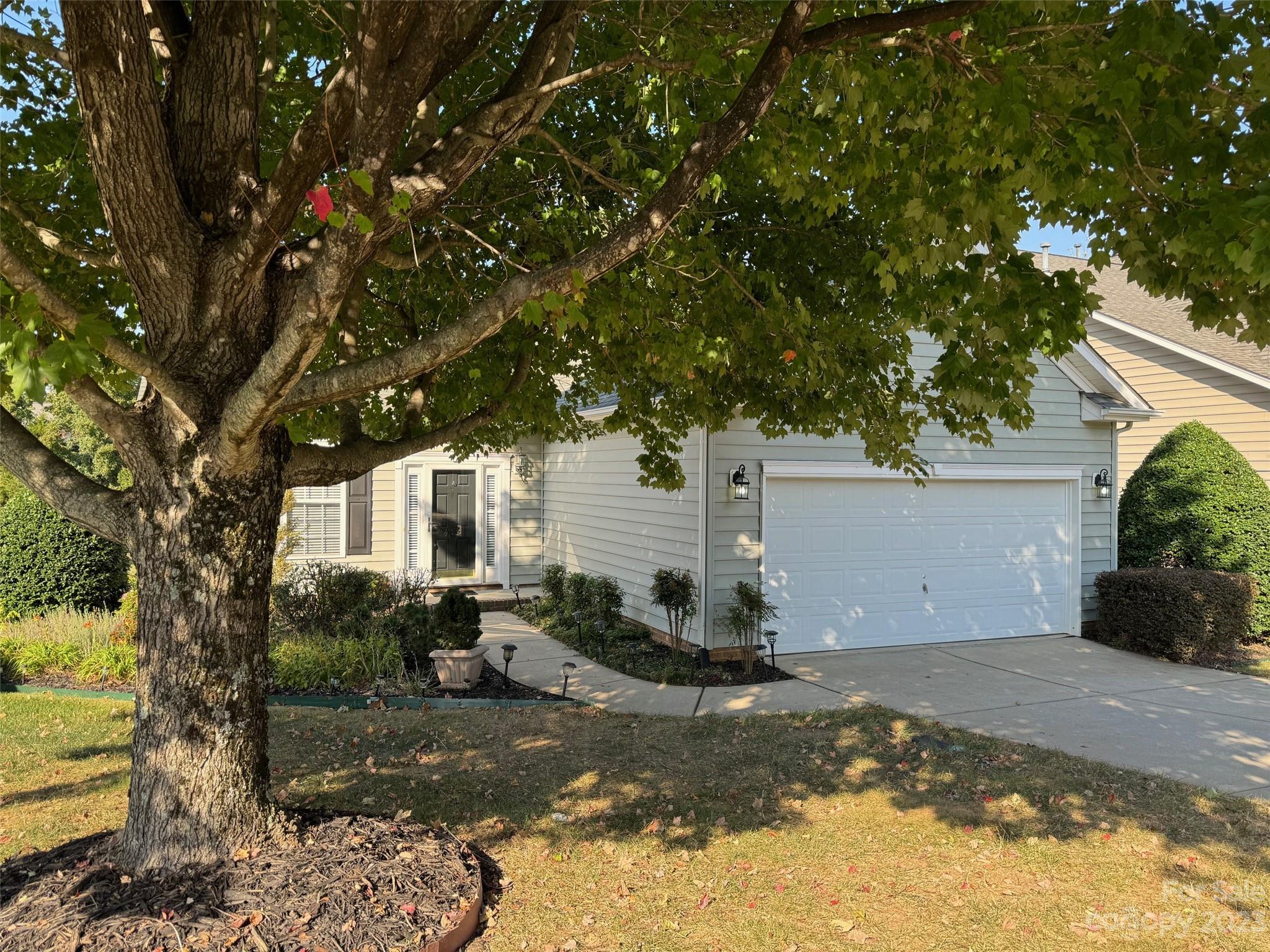 Four Seasons At Gold Hill - Residential