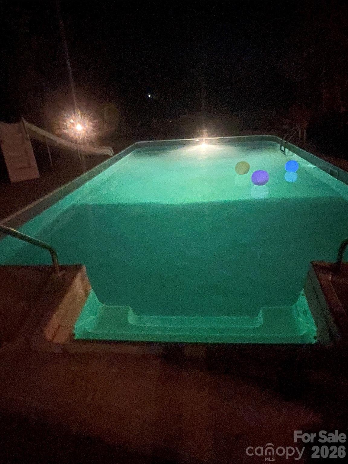 Hunters Pointe - Residential