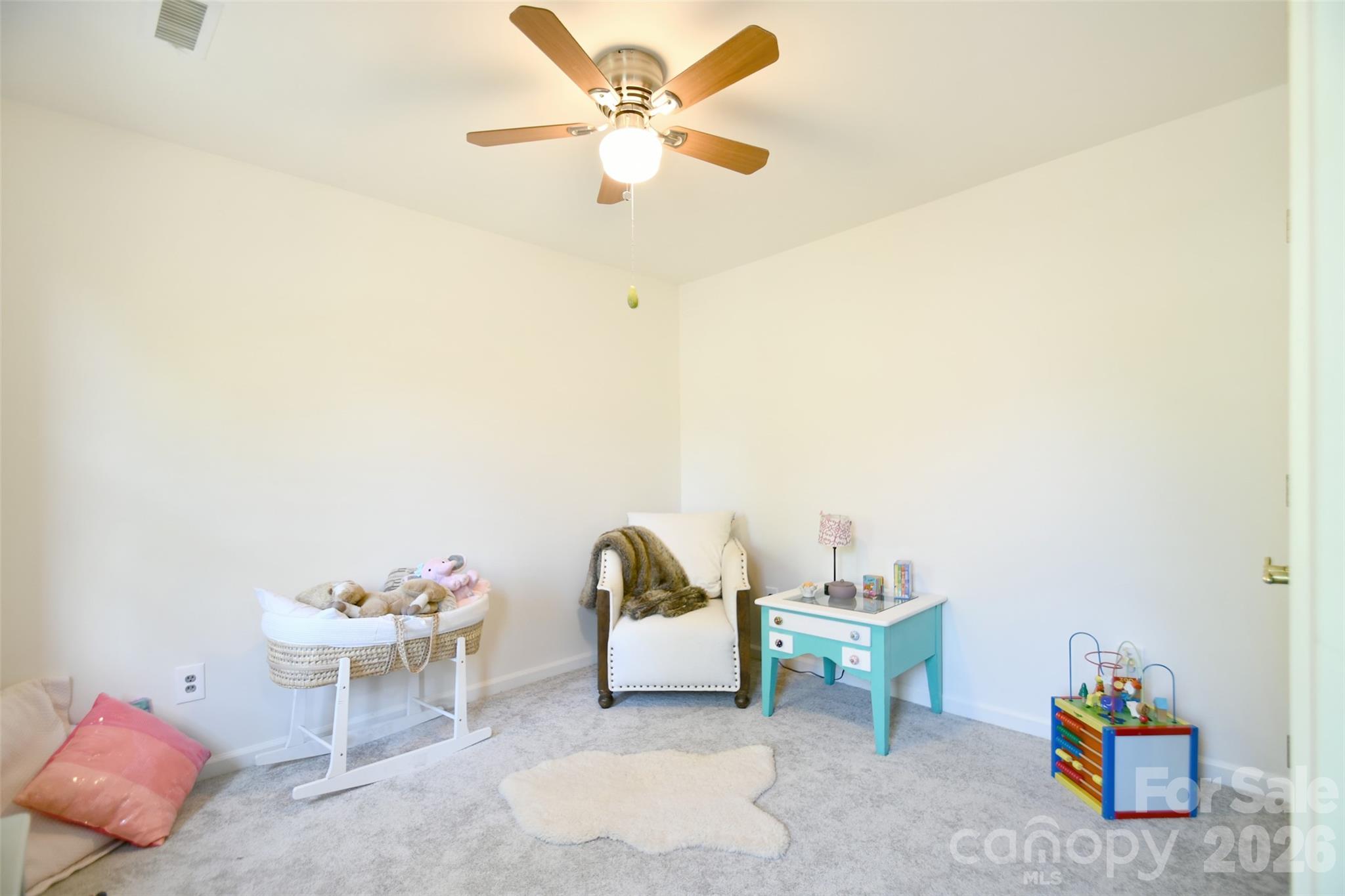 Hunters Pointe - Residential