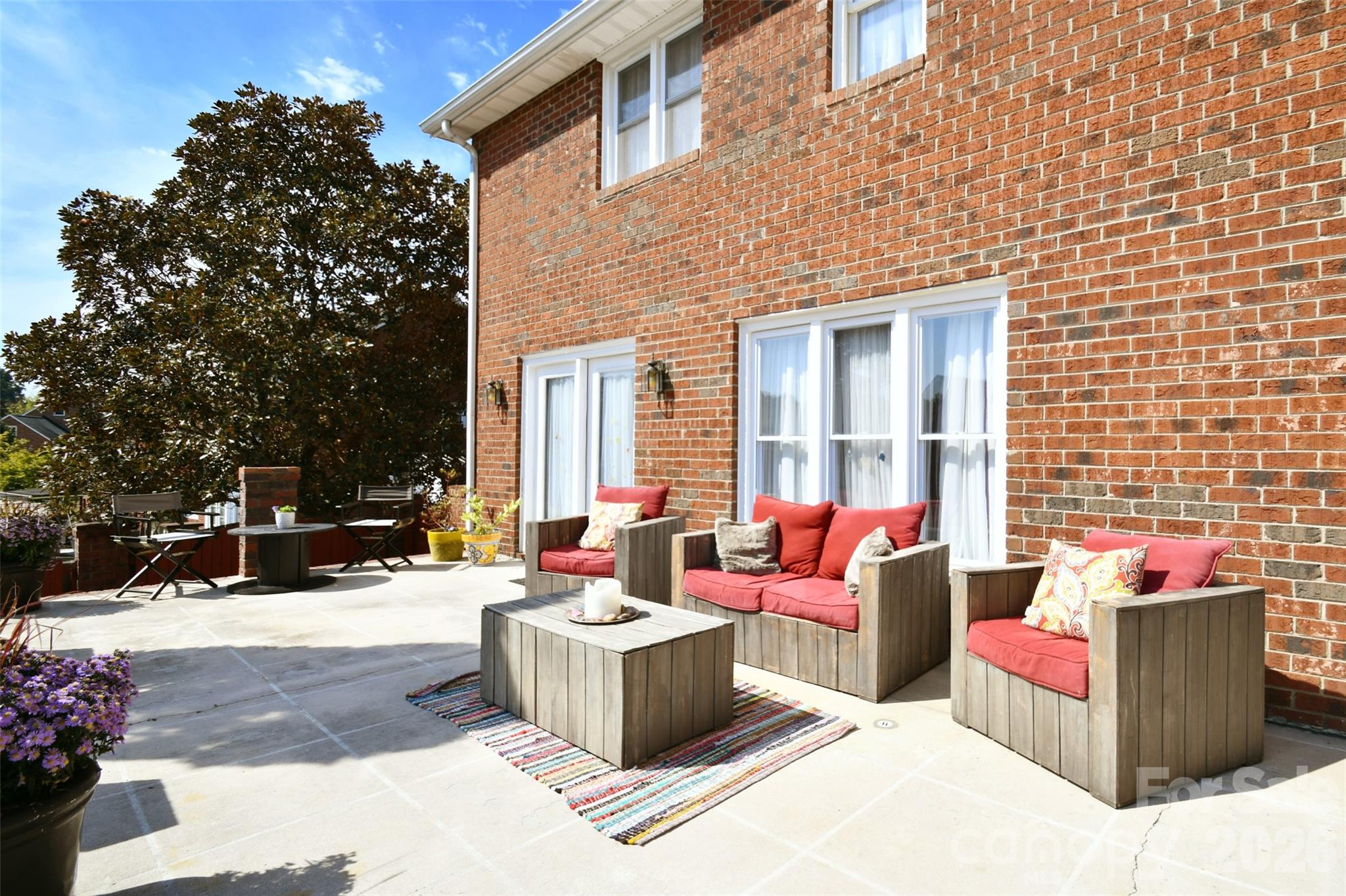 Hunters Pointe - Residential