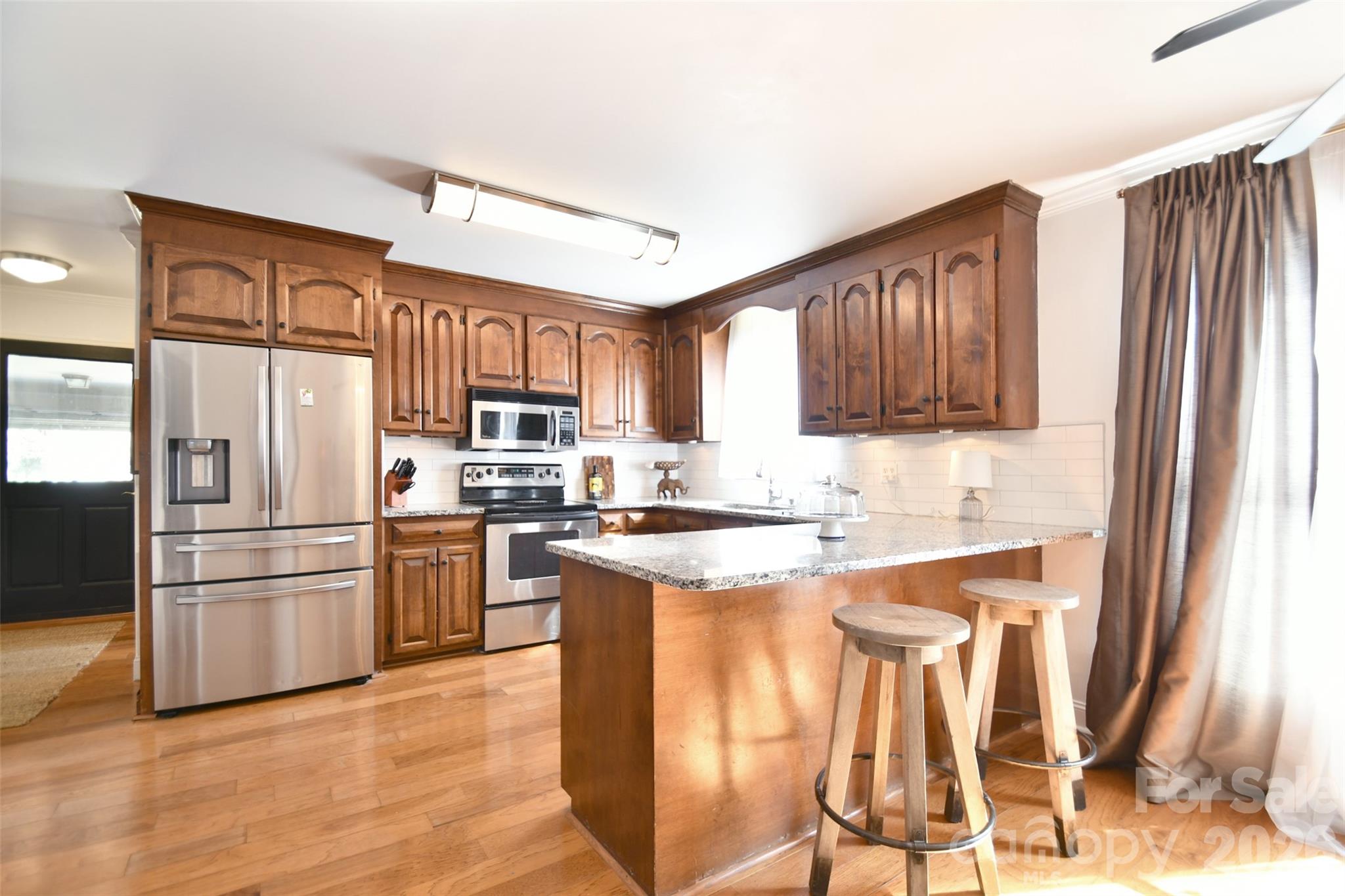 Hunters Pointe - Residential