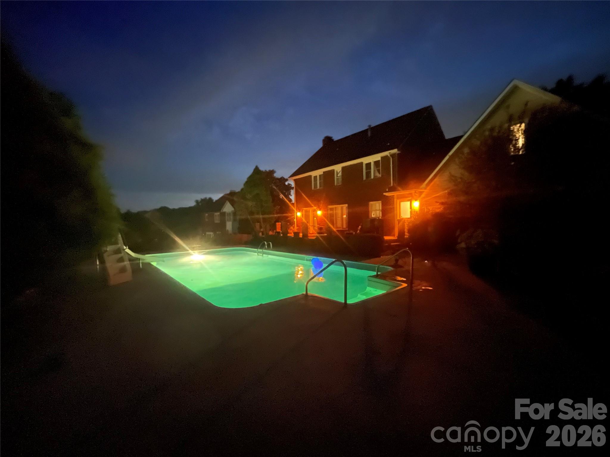 Hunters Pointe - Residential