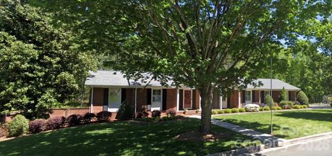 1002 Ridge Street Albemarle NC 28001