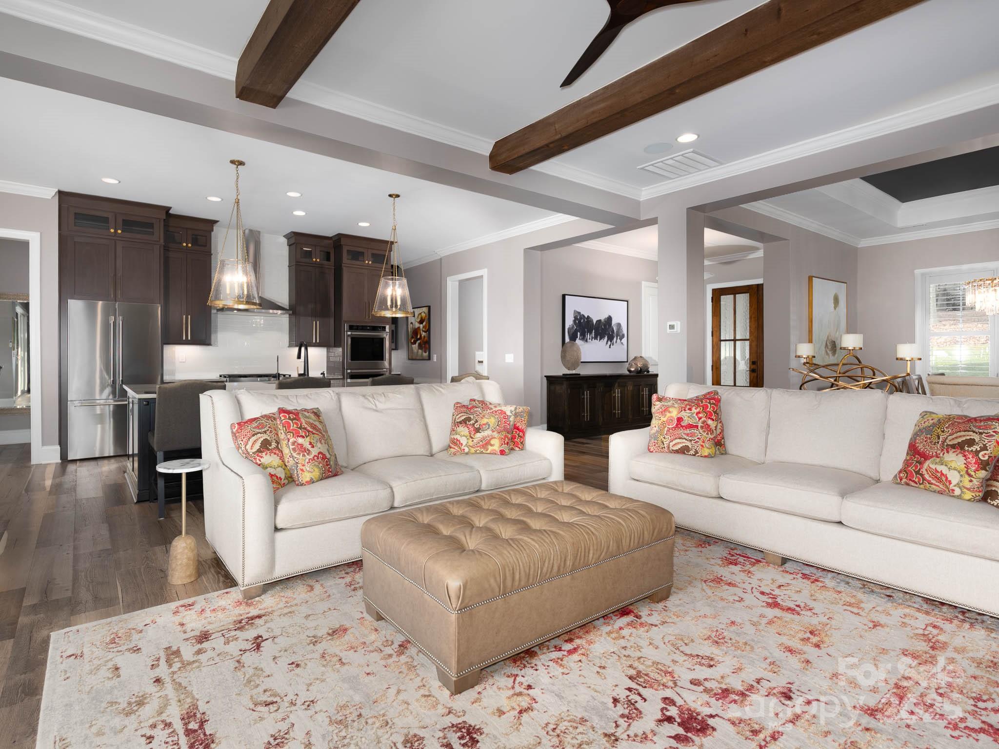 Woodland Hills - Residential