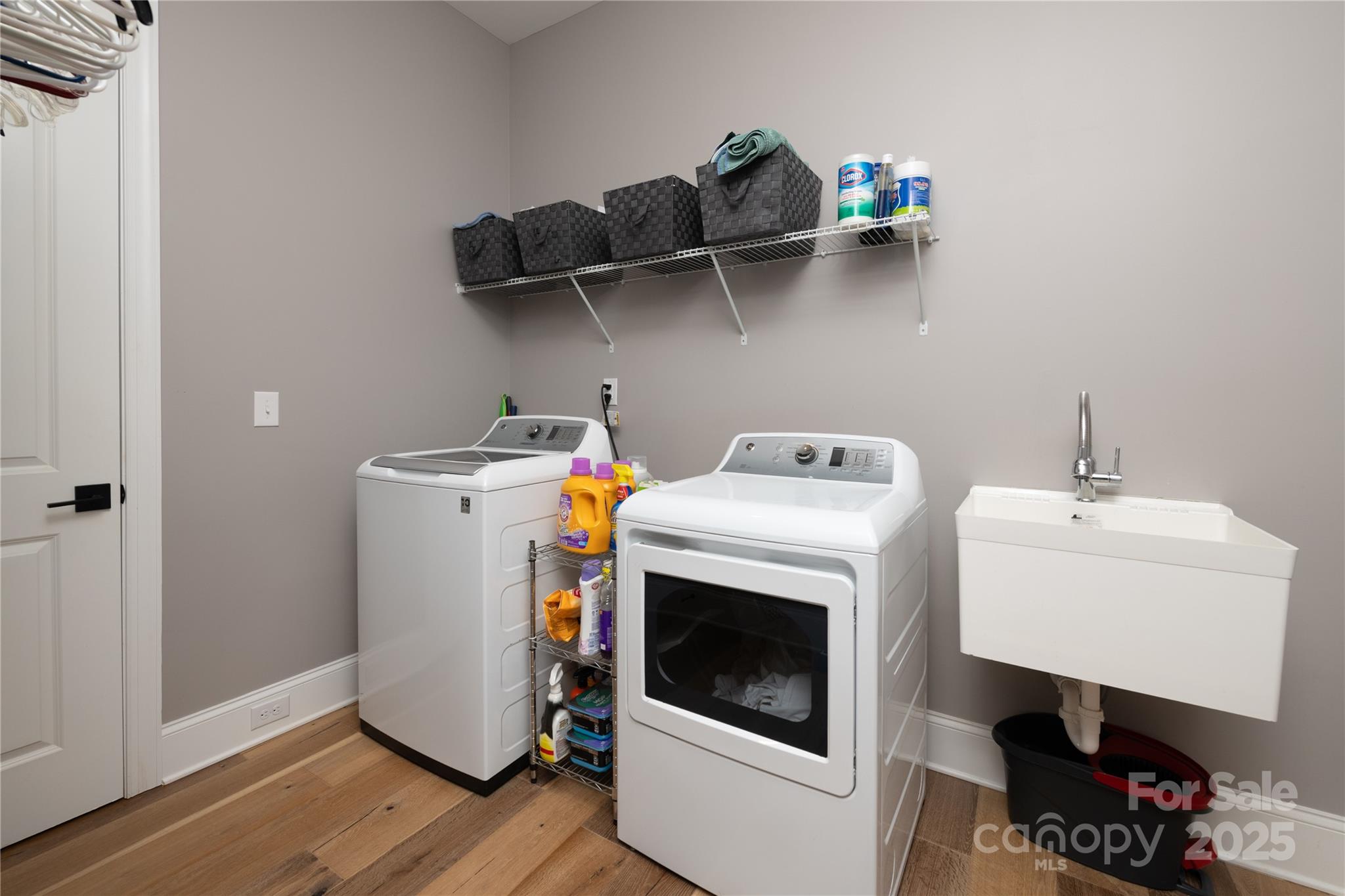 Woodland Hills - Residential