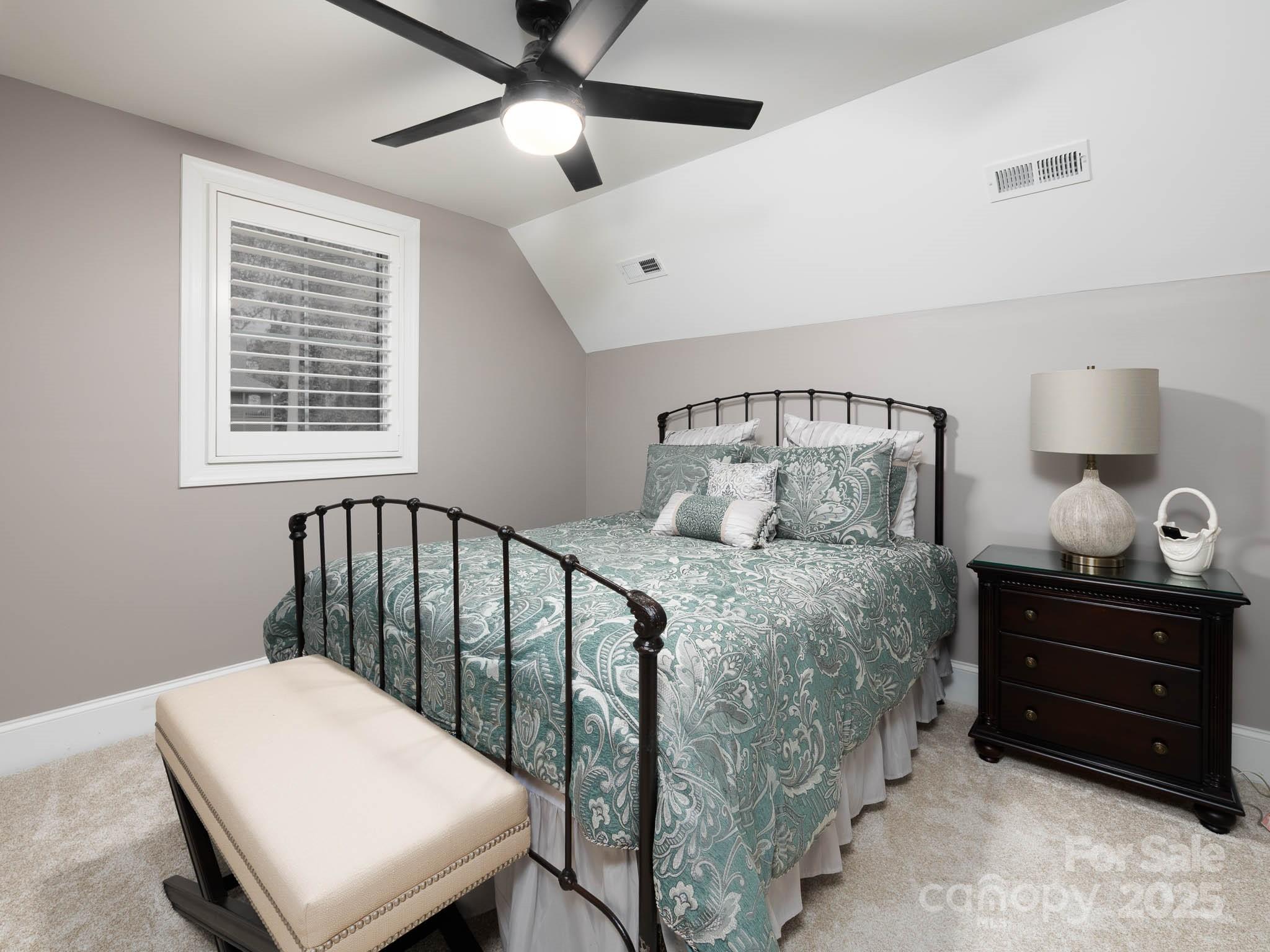 Woodland Hills - Residential