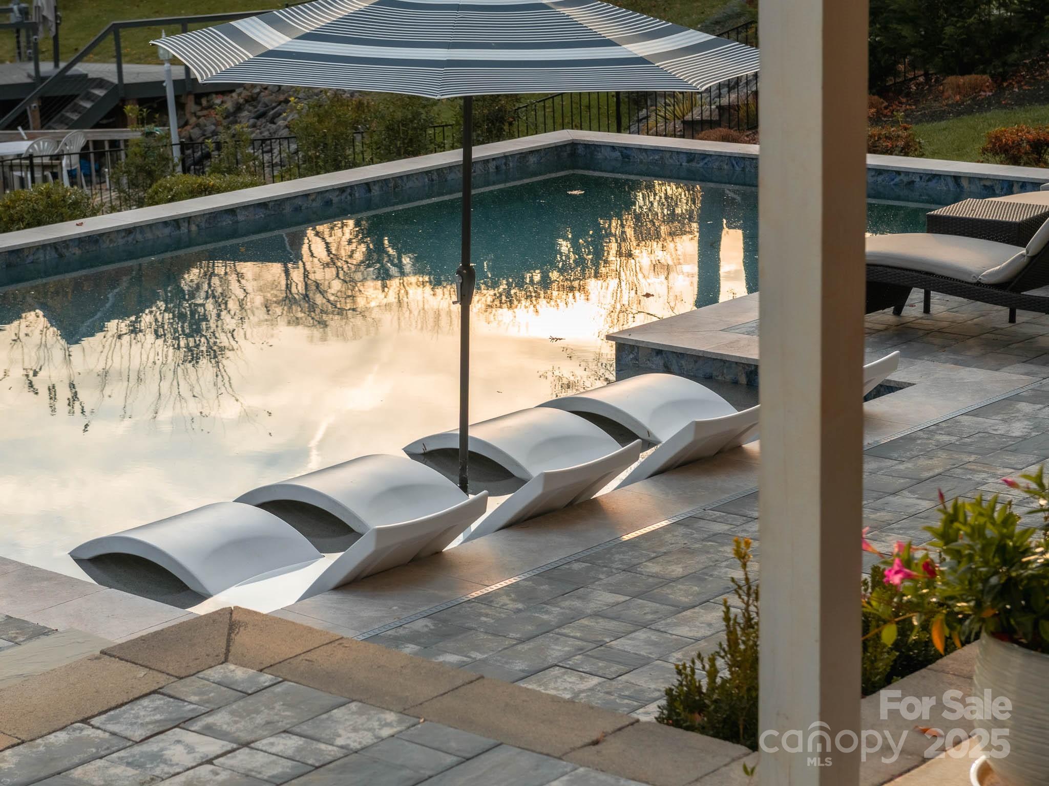 Woodland Hills - Residential