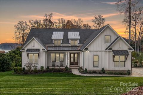 172 Broadbill Drive Mooresville NC 28117