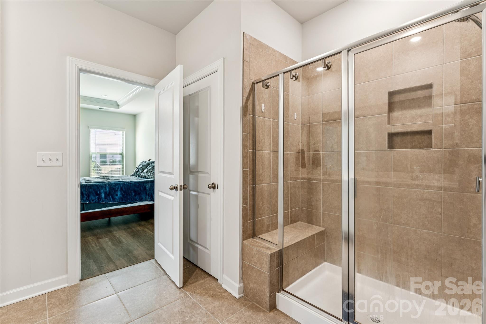 Larkhaven Hills - Residential