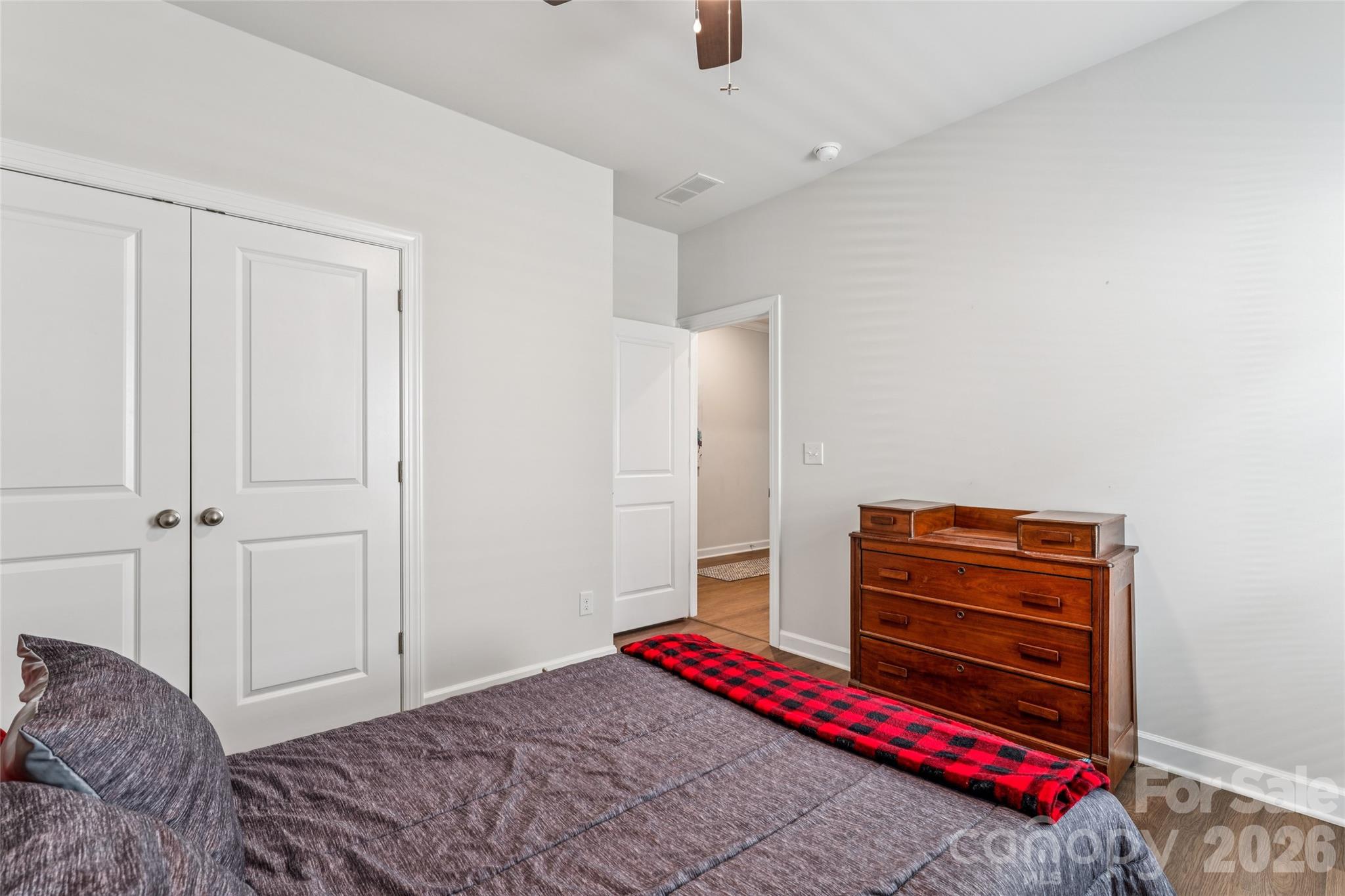 Larkhaven Hills - Residential