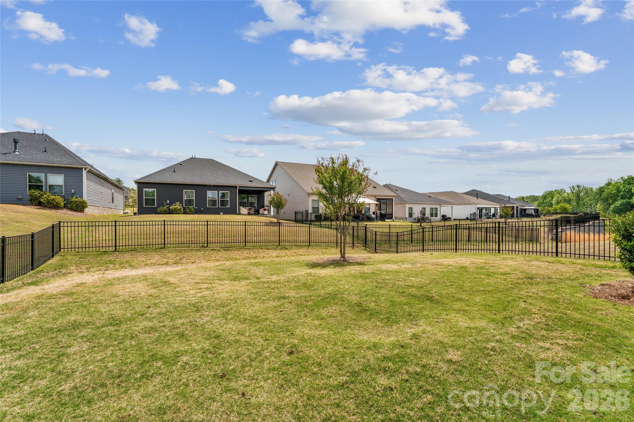 Larkhaven Hills - Residential