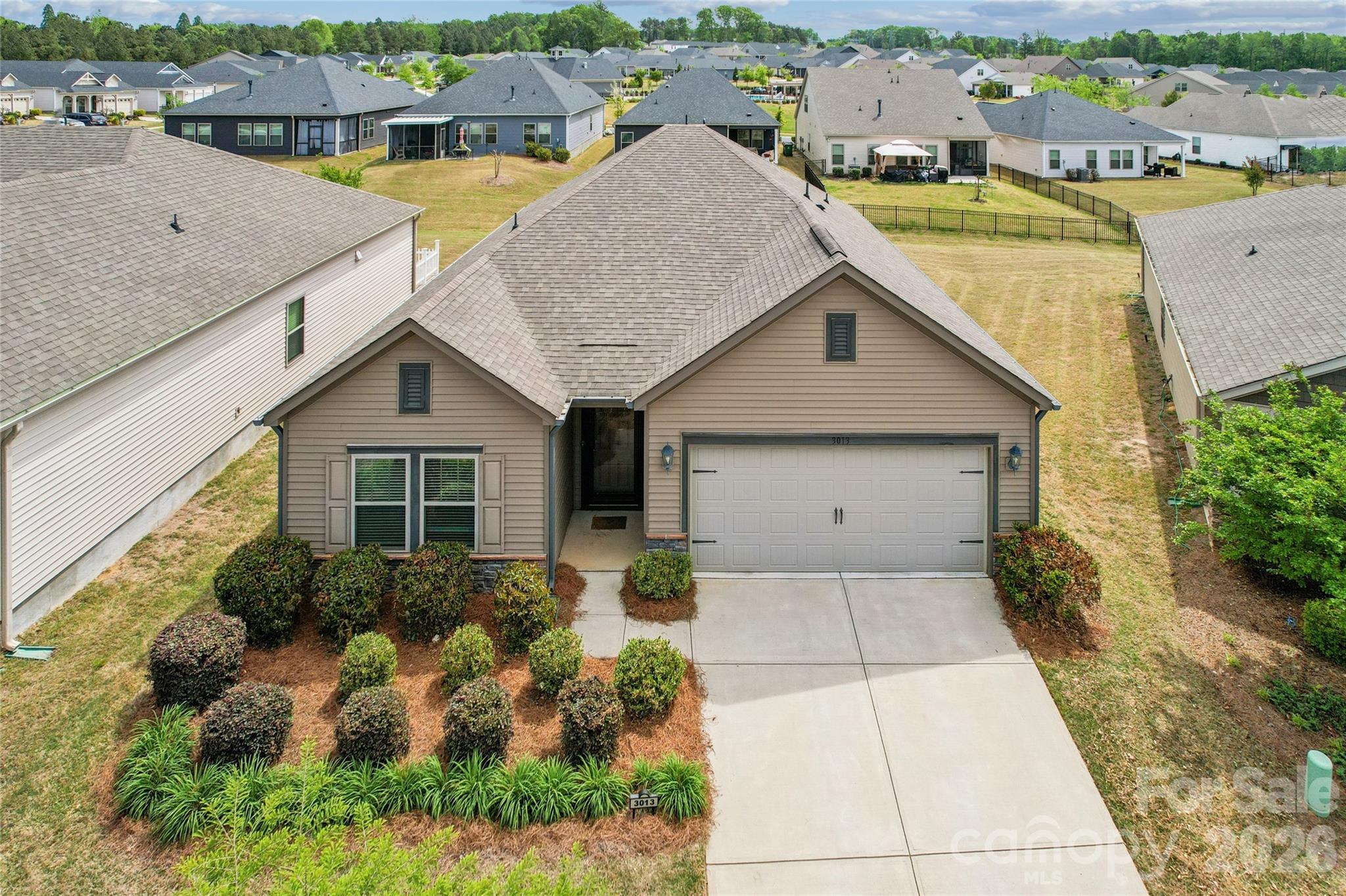 Larkhaven Hills - Residential