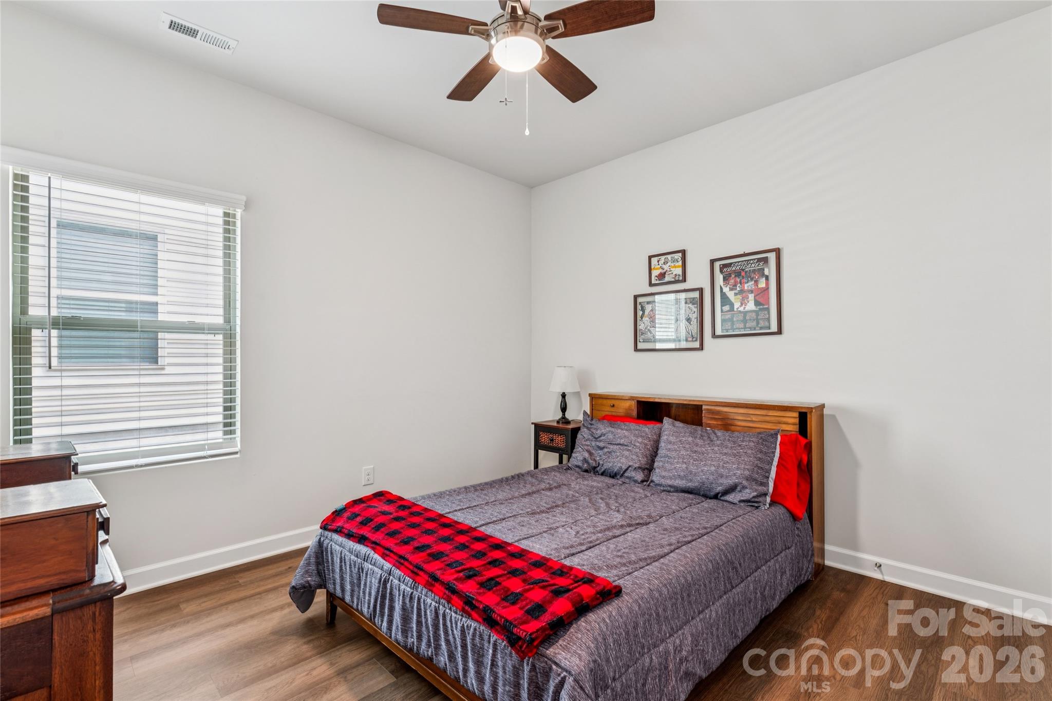 Larkhaven Hills - Residential