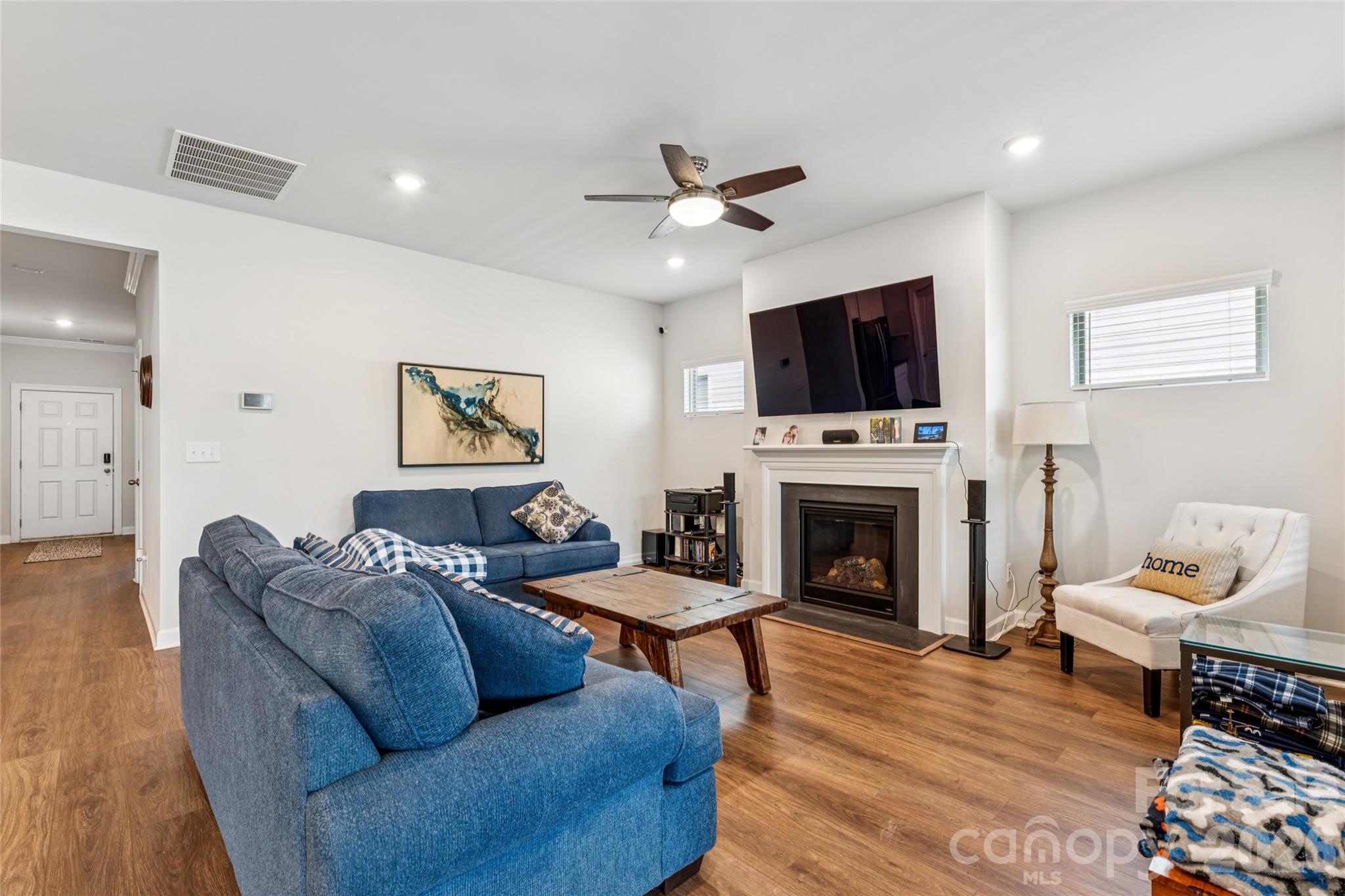 Larkhaven Hills - Residential