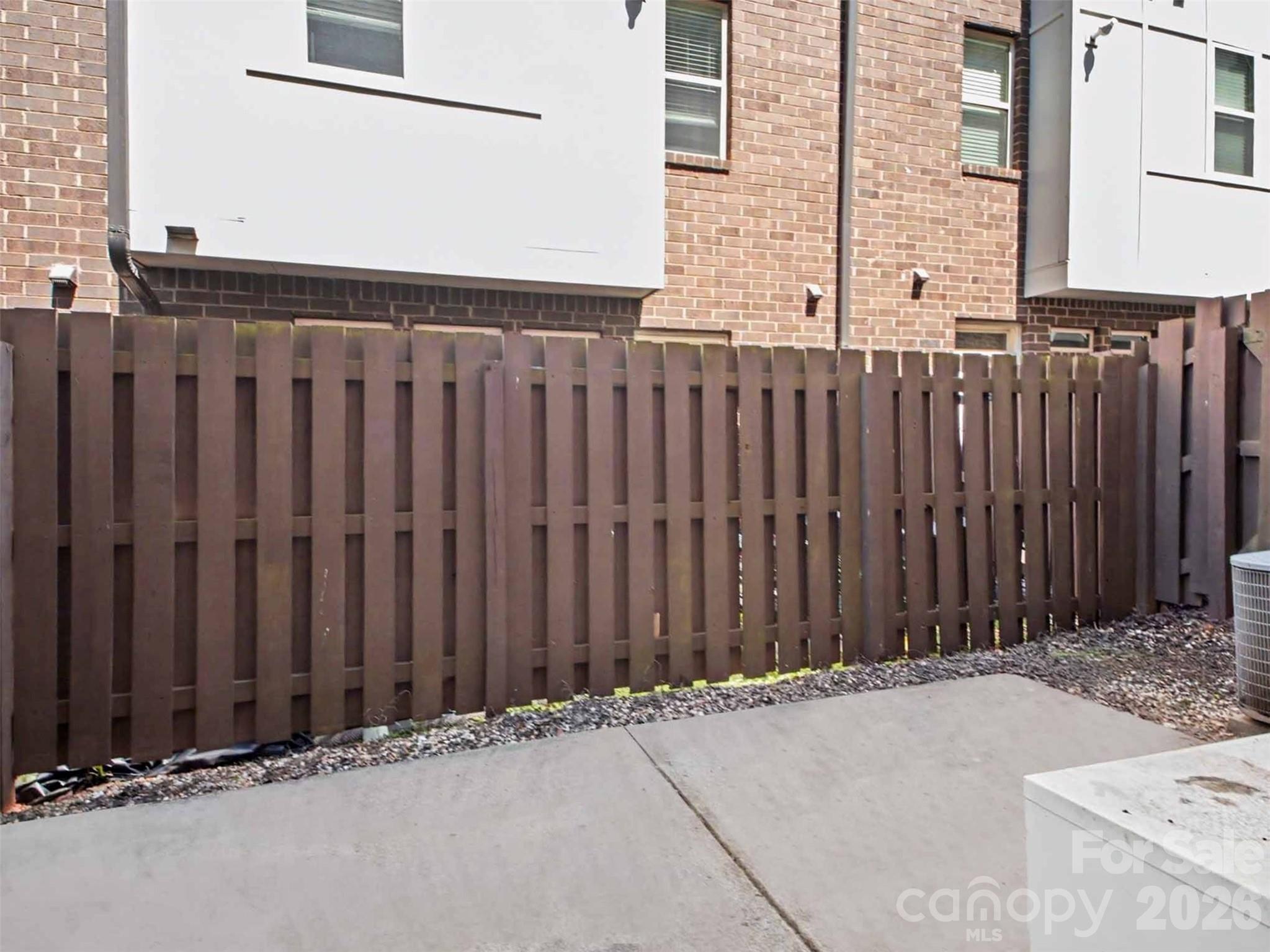 Steel Gardens - Residential