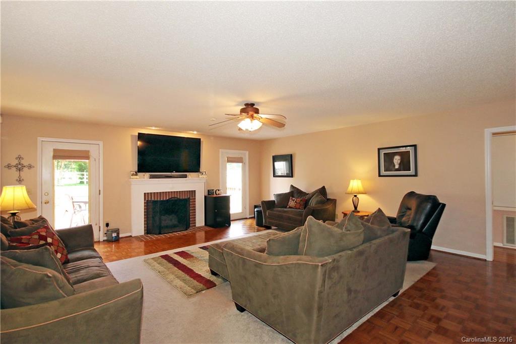 Broadwood Acres - Residential