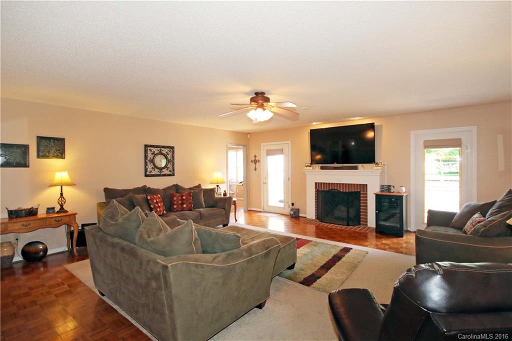 Broadwood Acres - Residential