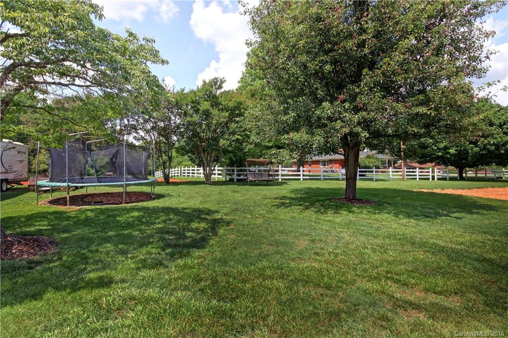 Broadwood Acres - Residential