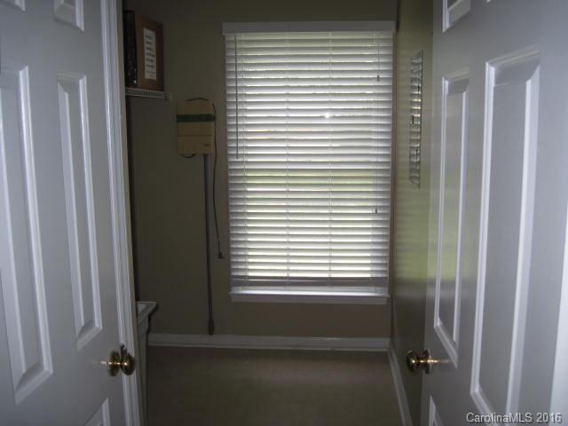 Tysons Forest - Residential Lease