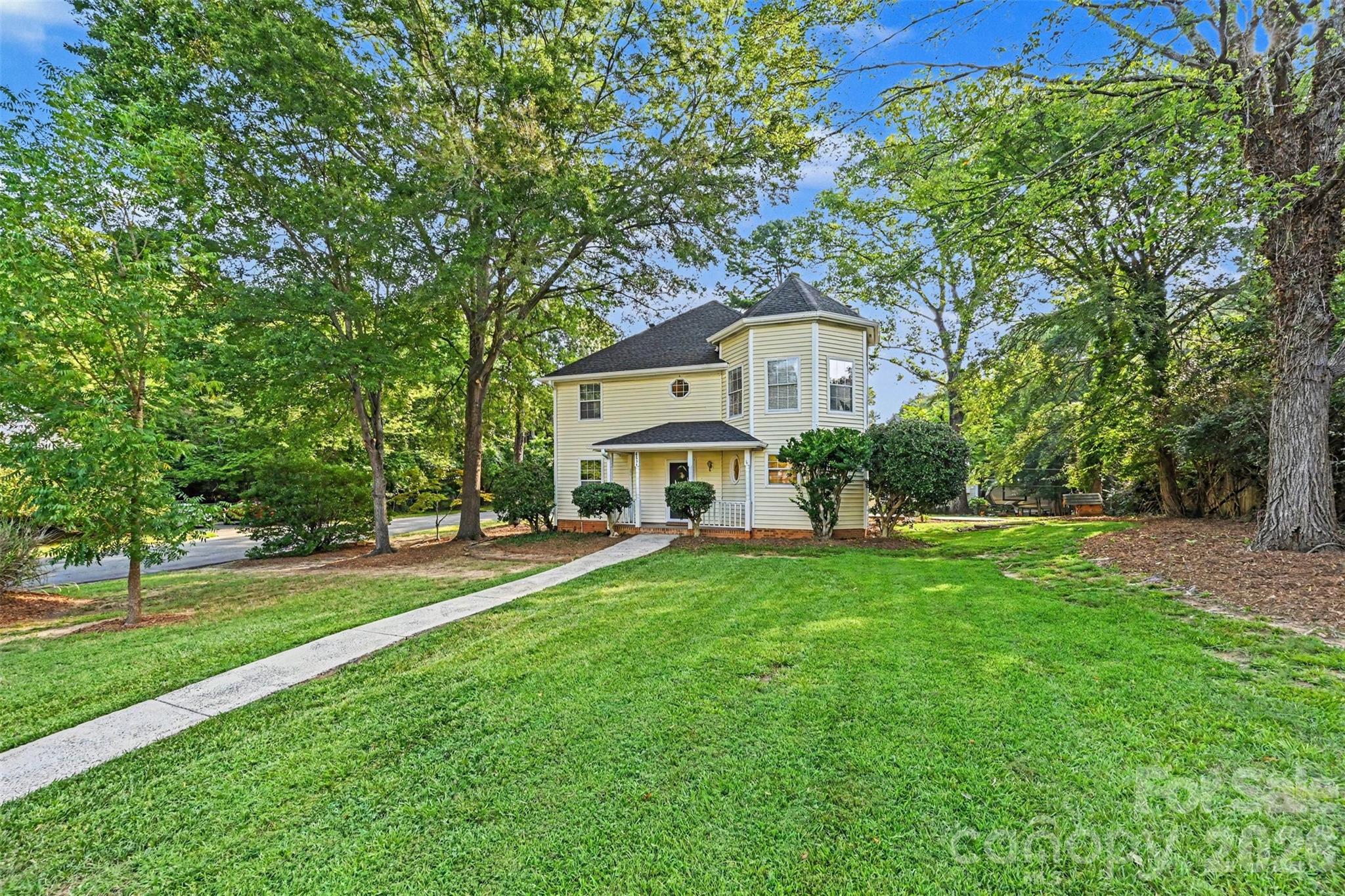 8834 Rittenhouse Circle