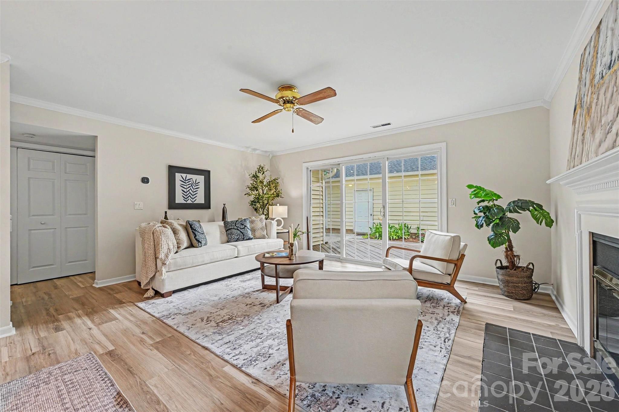 8834 Rittenhouse Circle