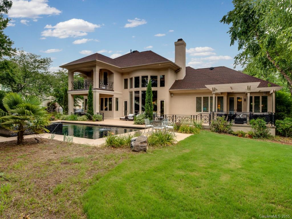 The Peninsula - Residential