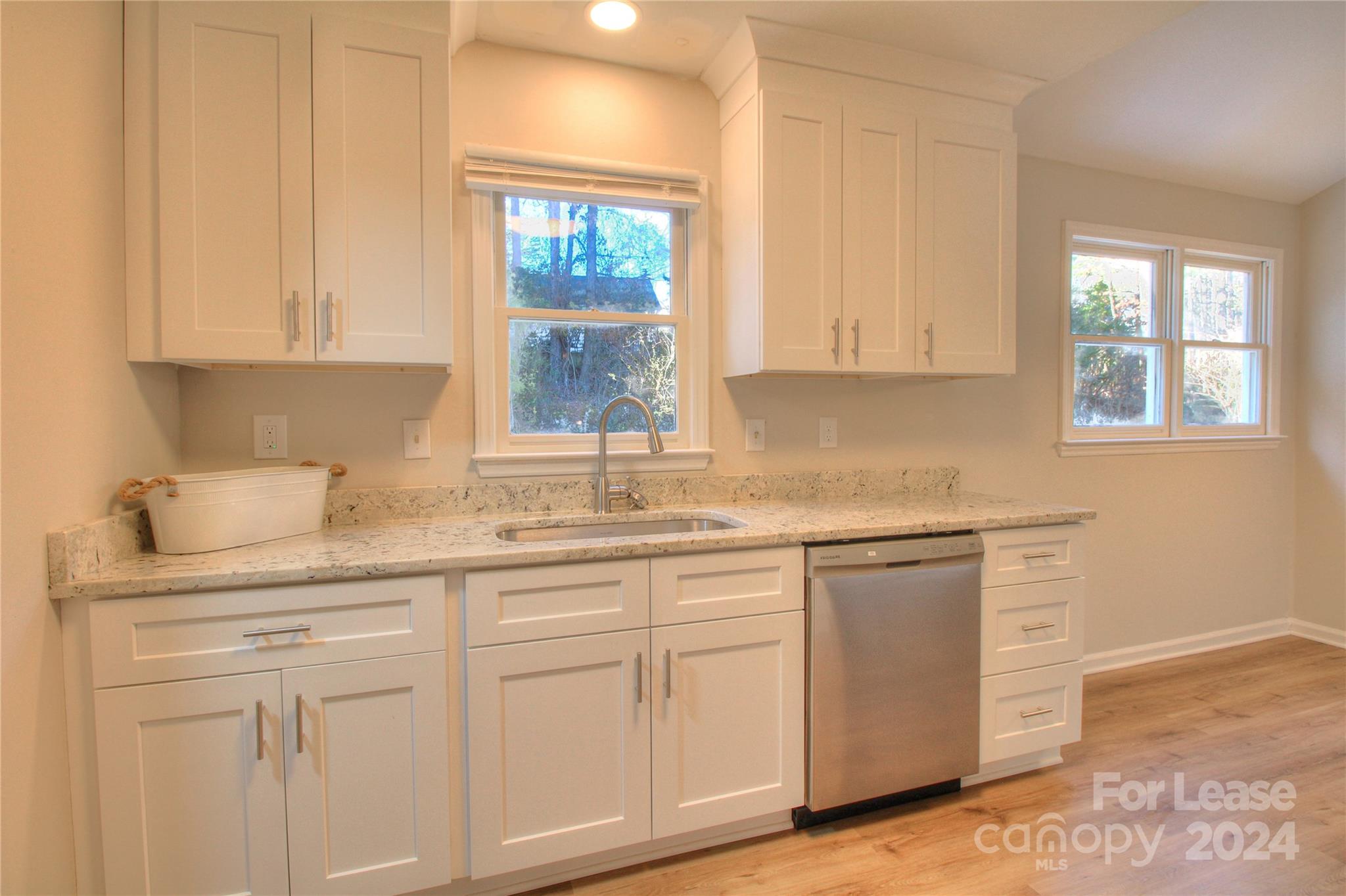 Hillcrest - Residential Lease