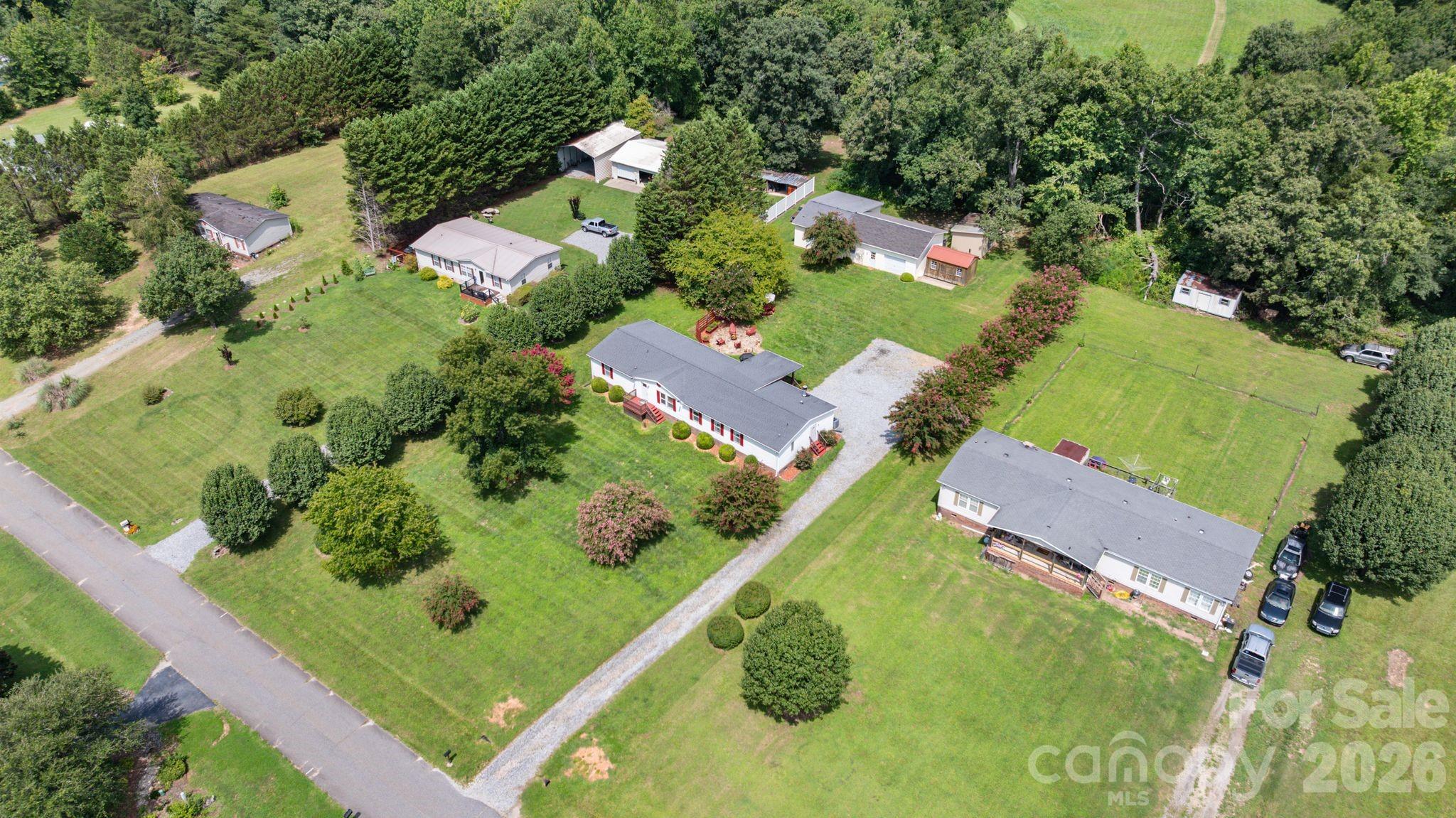 172 Baxter Way