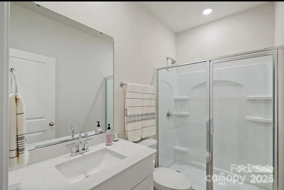 Stoneybrook Station - Residential Lease