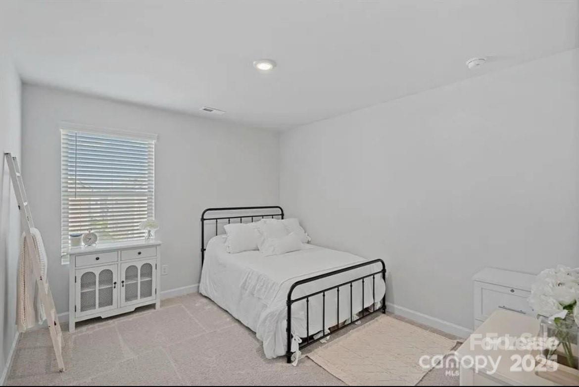 Stoneybrook Station - Residential Lease