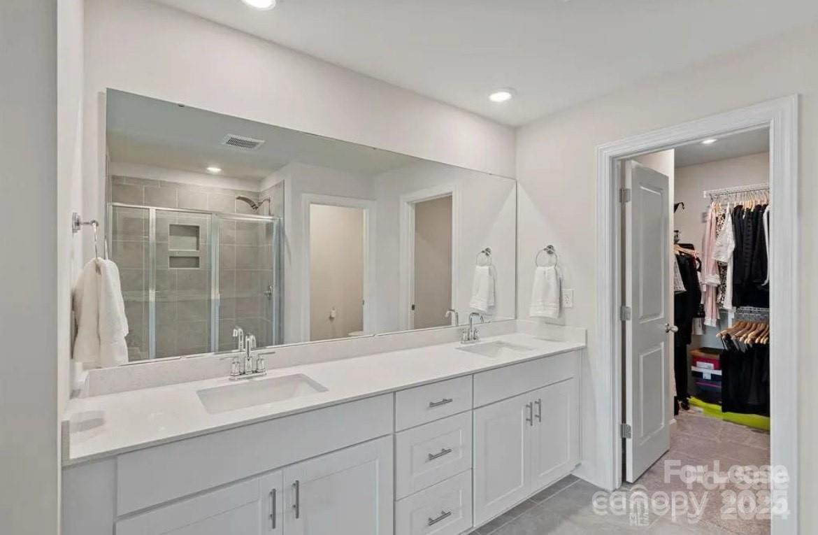 Stoneybrook Station - Residential Lease