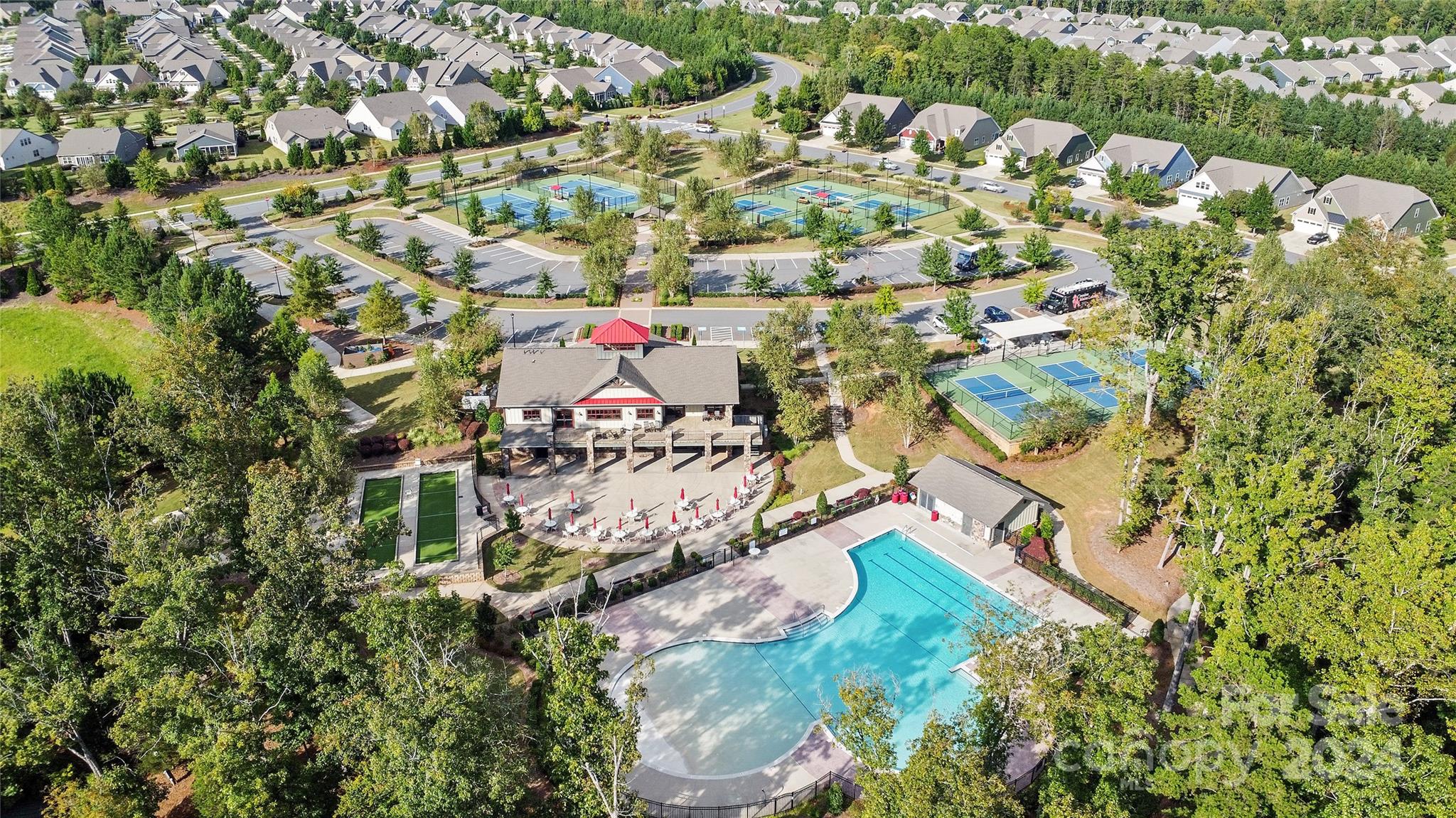 Tree Tops - Residential