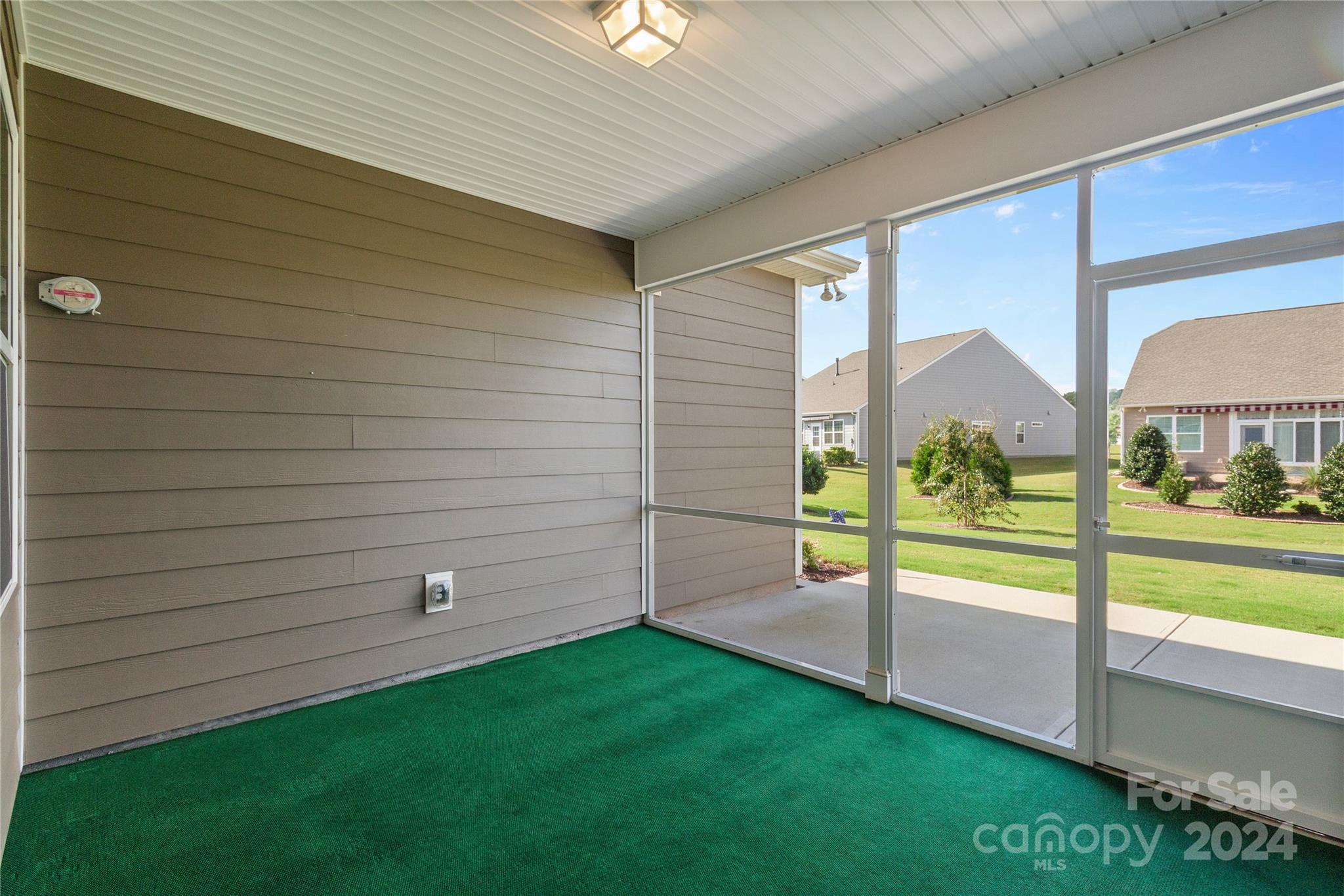 Tree Tops - Residential