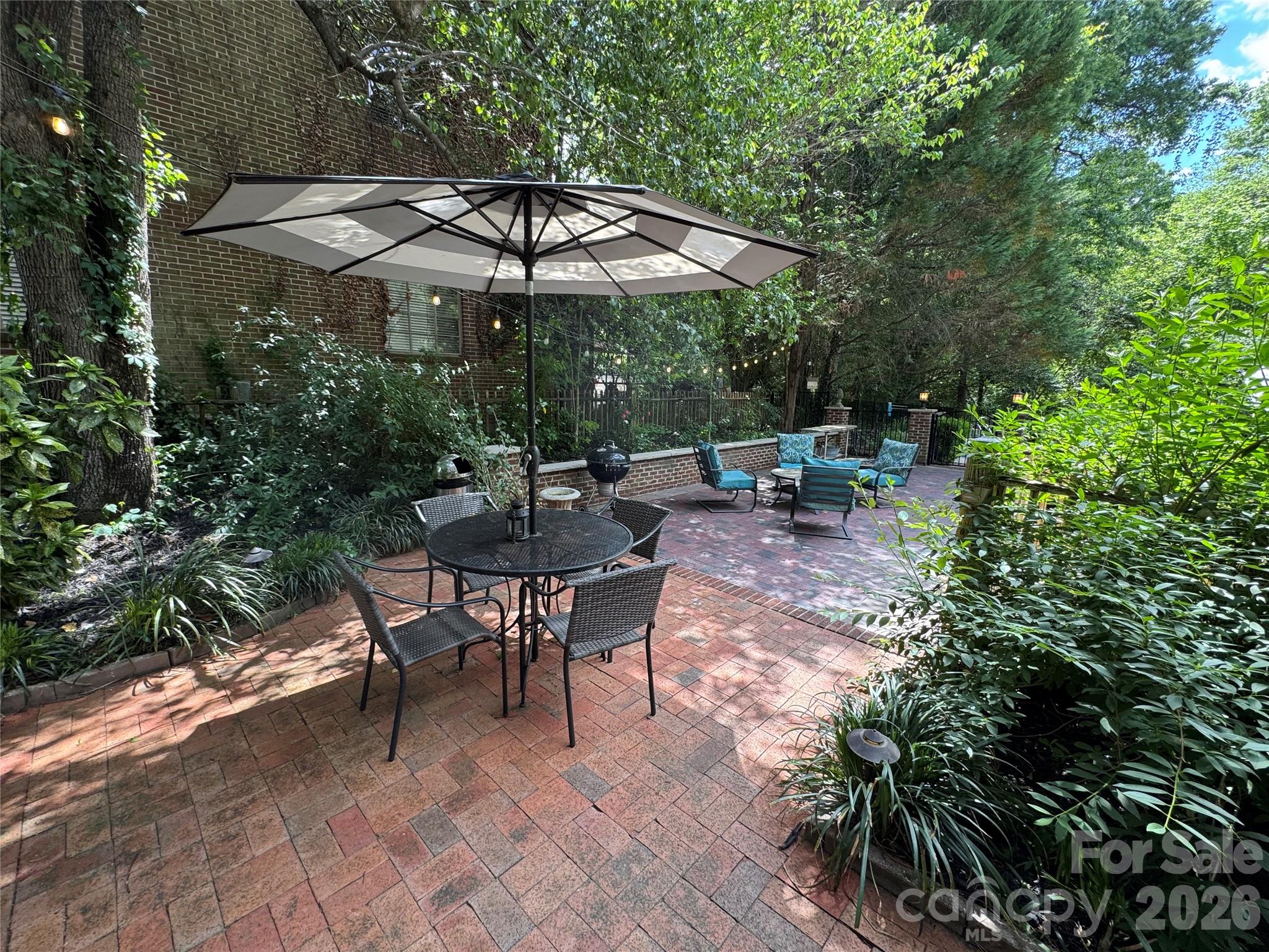 70 Washington Lane SE