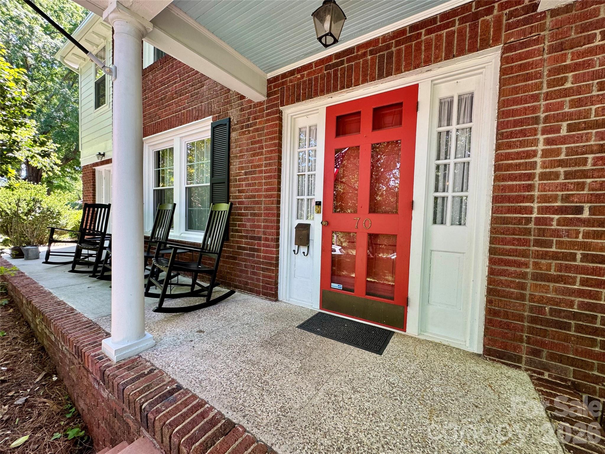 70 Washington Lane SE