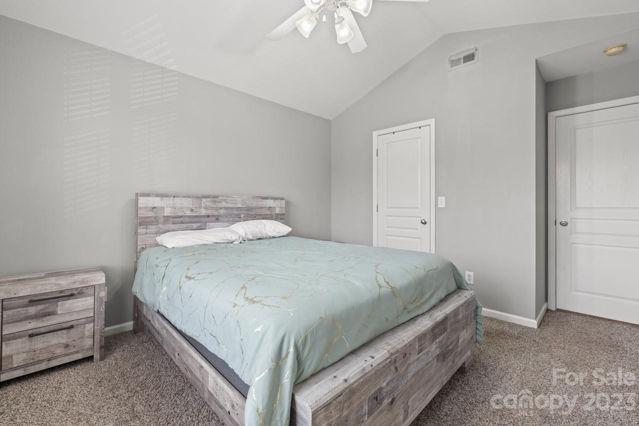 Villages of Avonlea - Residential