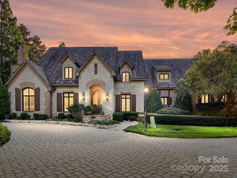 2240 La Maison Drive Charlotte NC 28226