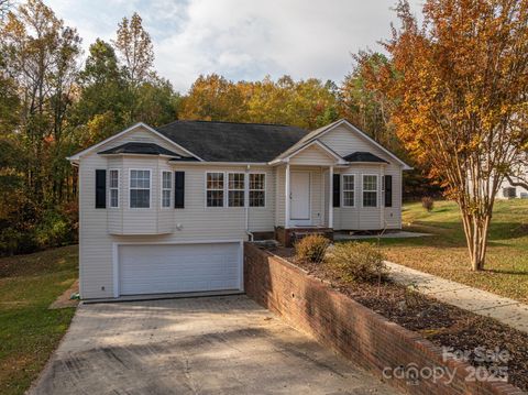 1441 Miguel Drive Gastonia NC 28054