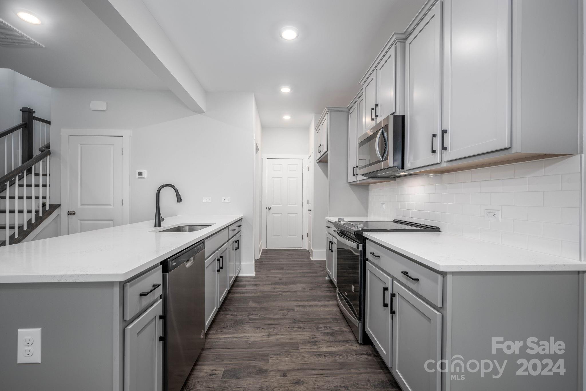 Feriba Place - Residential